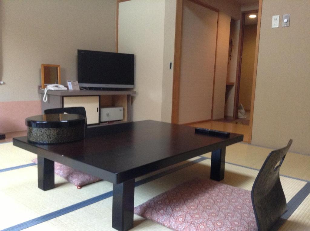 Hotel Bergtour Marukita Hakuba Exterior foto
